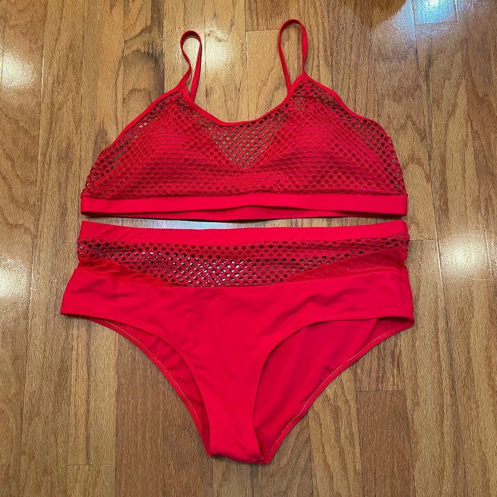 IN'VOLAND Women Size 24 W Red Bikini lined Bottom front & Lined Breast with Pads